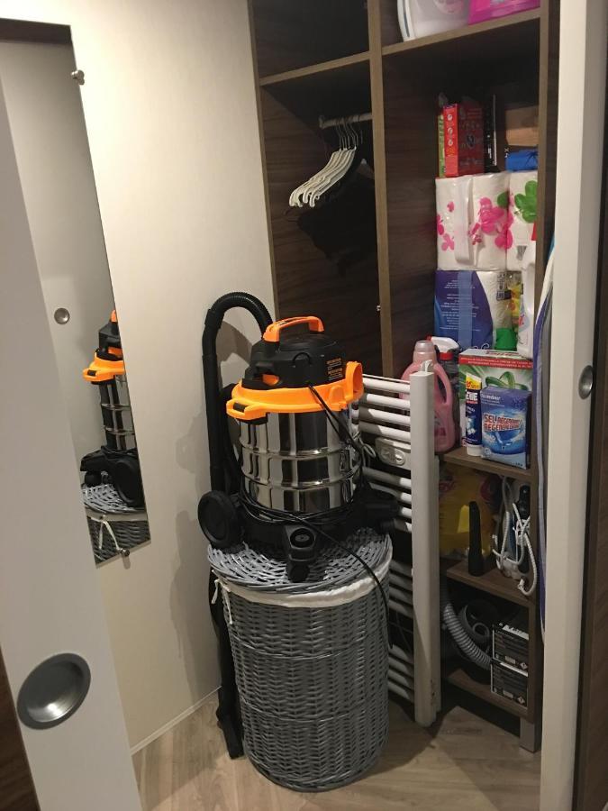 Mobilhome Familial 6 A 7 P 3 Chambres 42 M2 Saint Brevin Les Pierres Couchees Kültér fotó