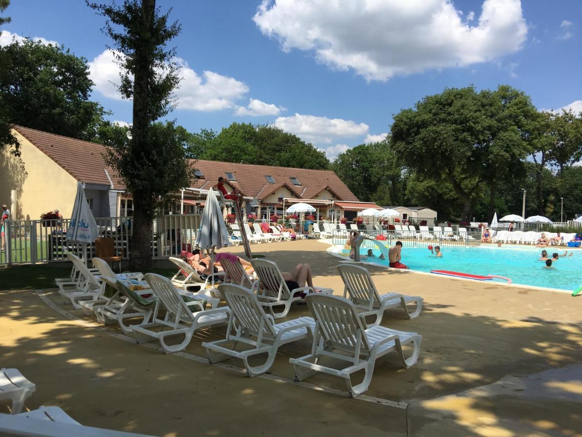 Mobilhome Familial 6 A 7 P 3 Chambres 42 M2 Saint Brevin Les Pierres Couchees Kültér fotó