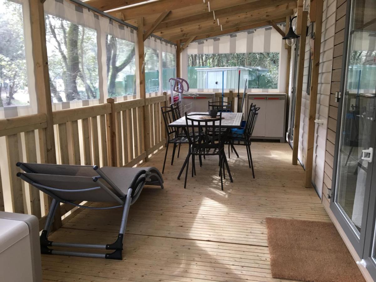 Mobilhome Familial 6 A 7 P 3 Chambres 42 M2 Saint Brevin Les Pierres Couchees Kültér fotó