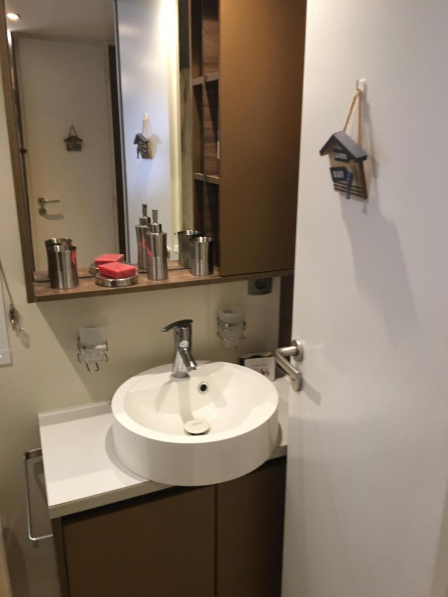 Mobilhome Familial 6 A 7 P 3 Chambres 42 M2 Saint Brevin Les Pierres Couchees Kültér fotó