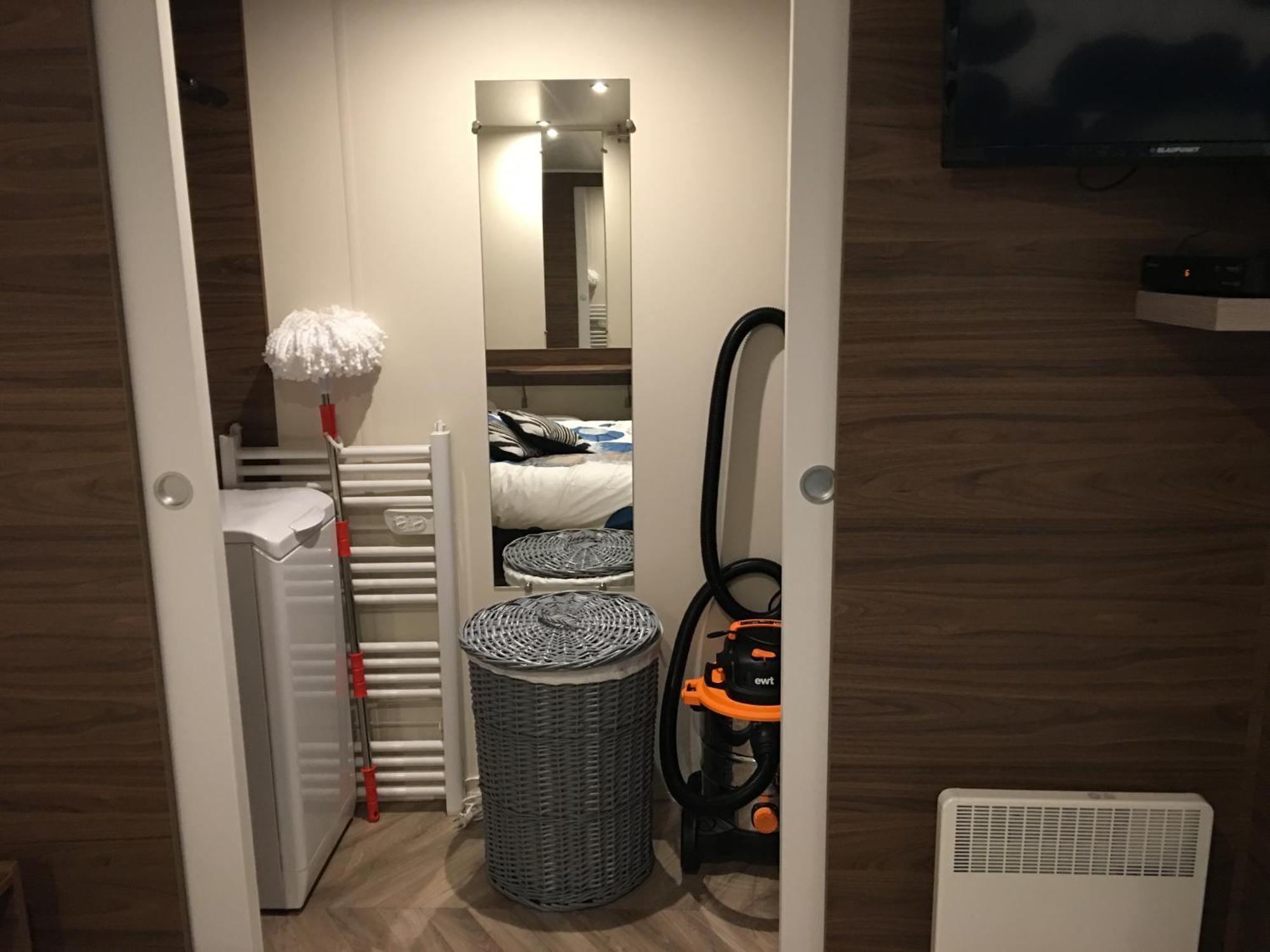 Mobilhome Familial 6 A 7 P 3 Chambres 42 M2 Saint Brevin Les Pierres Couchees Kültér fotó
