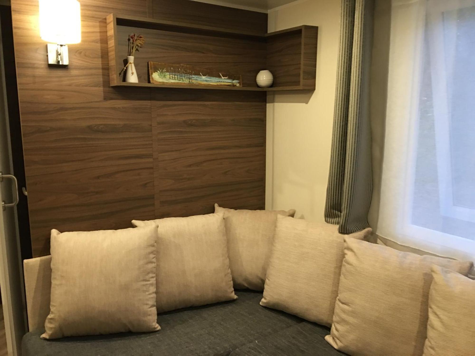 Mobilhome Familial 6 A 7 P 3 Chambres 42 M2 Saint Brevin Les Pierres Couchees Kültér fotó