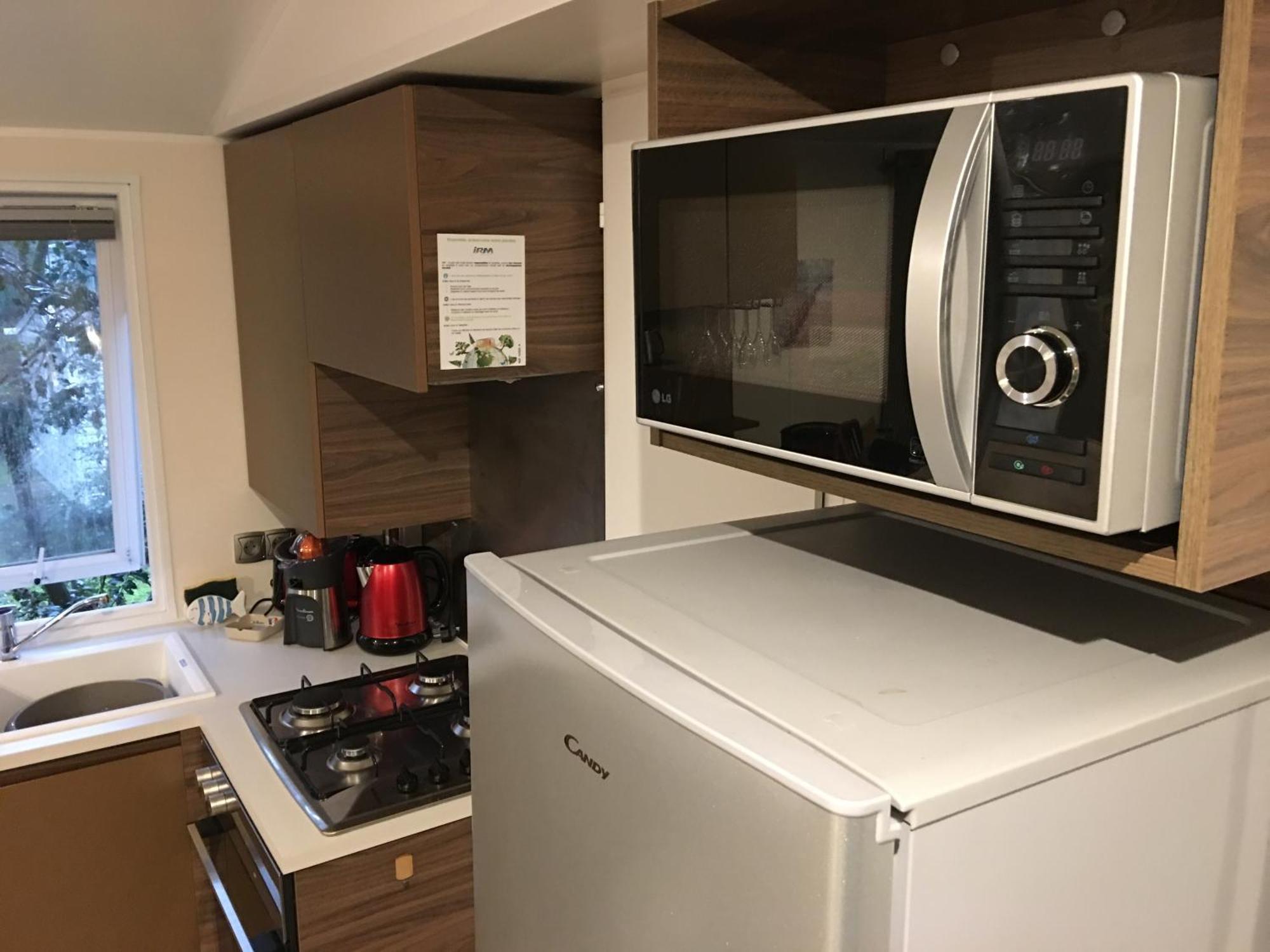 Mobilhome Familial 6 A 7 P 3 Chambres 42 M2 Saint Brevin Les Pierres Couchees Kültér fotó